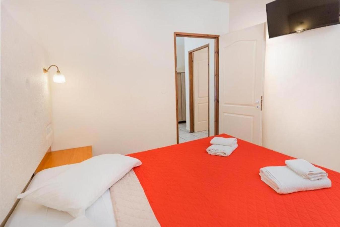 Eri Beach & Village Hotel แอร์ซอนิสซอส ภายนอก รูปภาพ