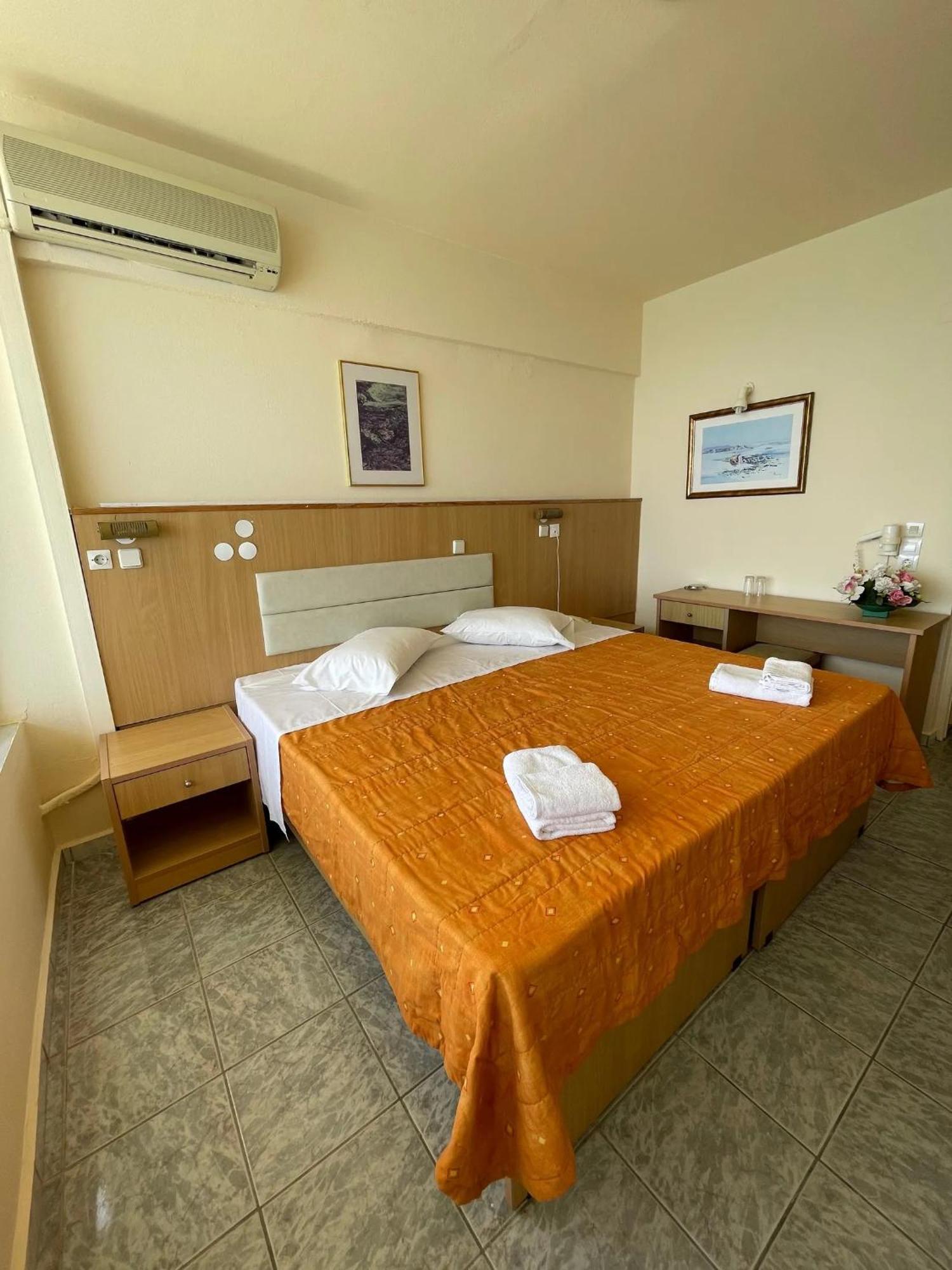 Eri Beach & Village Hotel แอร์ซอนิสซอส ภายนอก รูปภาพ